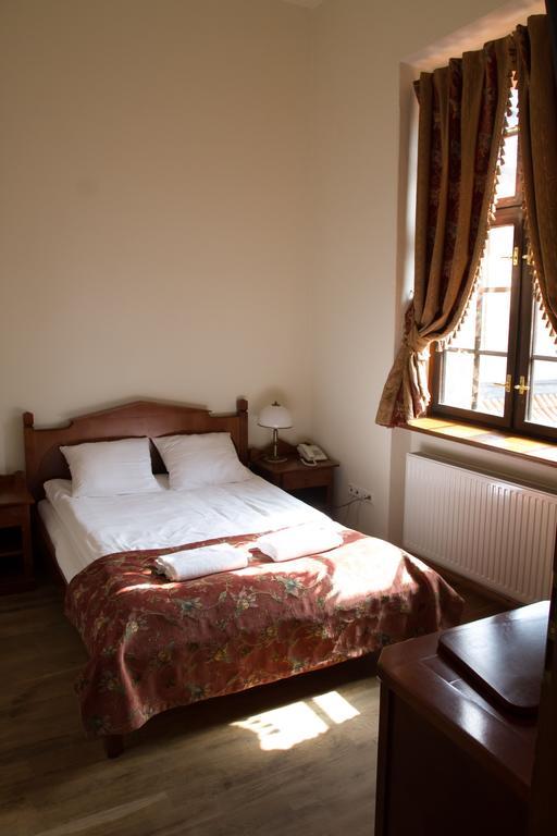 Zamek Golubski Habitación foto