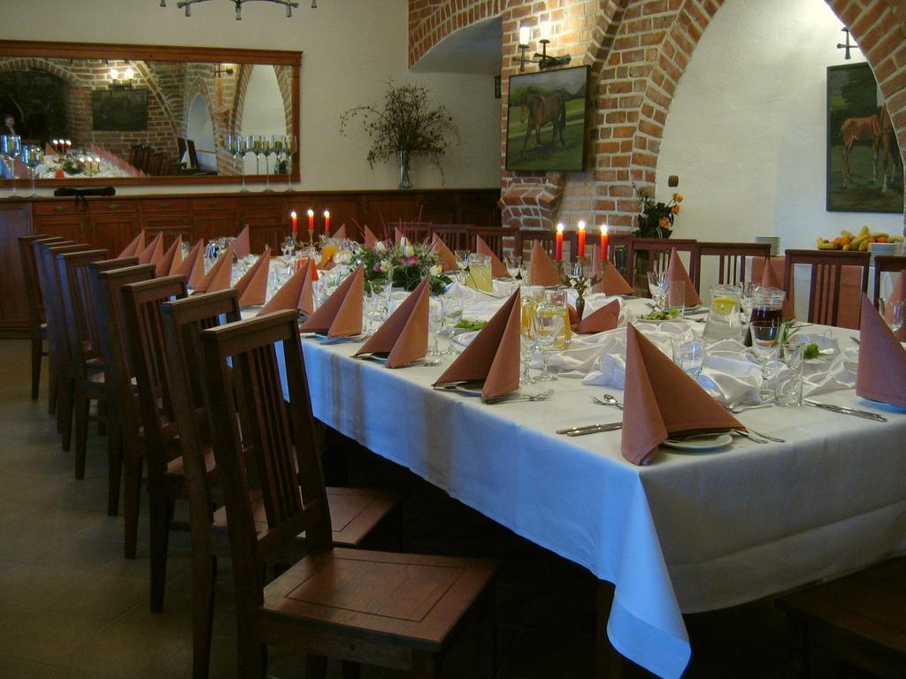Zamek Golubski Exterior foto