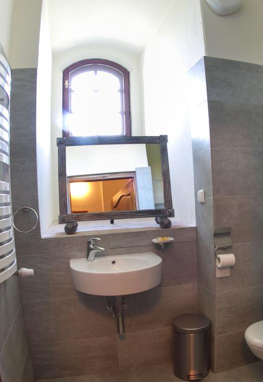 Zamek Golubski Habitación foto